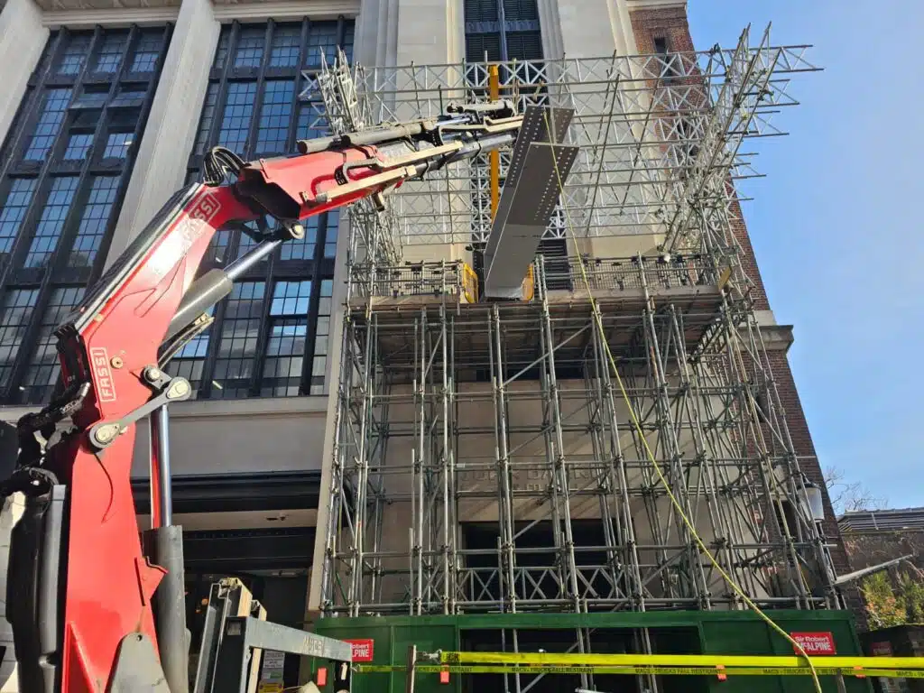 Kensington Hiab Lifting Steel Beams