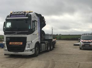 Artic HIAB Escort Vehicle Hampshire